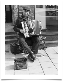 09_Busker - David Beech